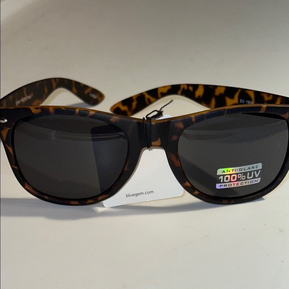 Tortoise Shell Sunglasses with UV Protection
